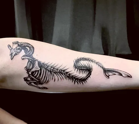悪魔の山羊骨格