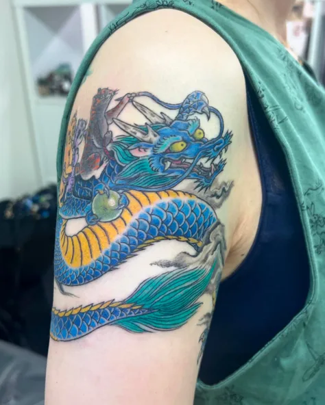 ドラゴンと猫