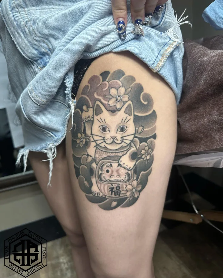招き猫・桜・達磨