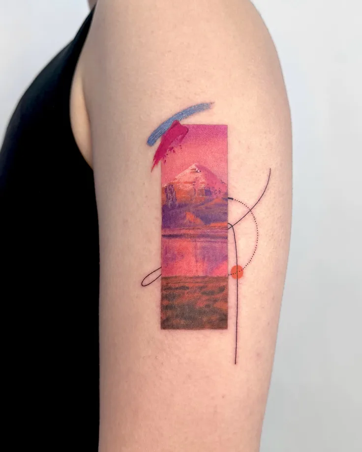 二の腕のタトゥー
