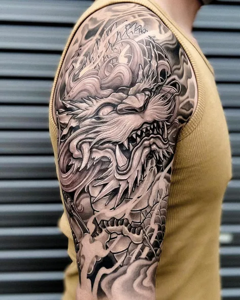 龍の和彫り