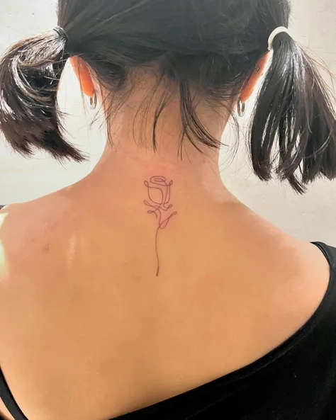 薔薇のタトゥー