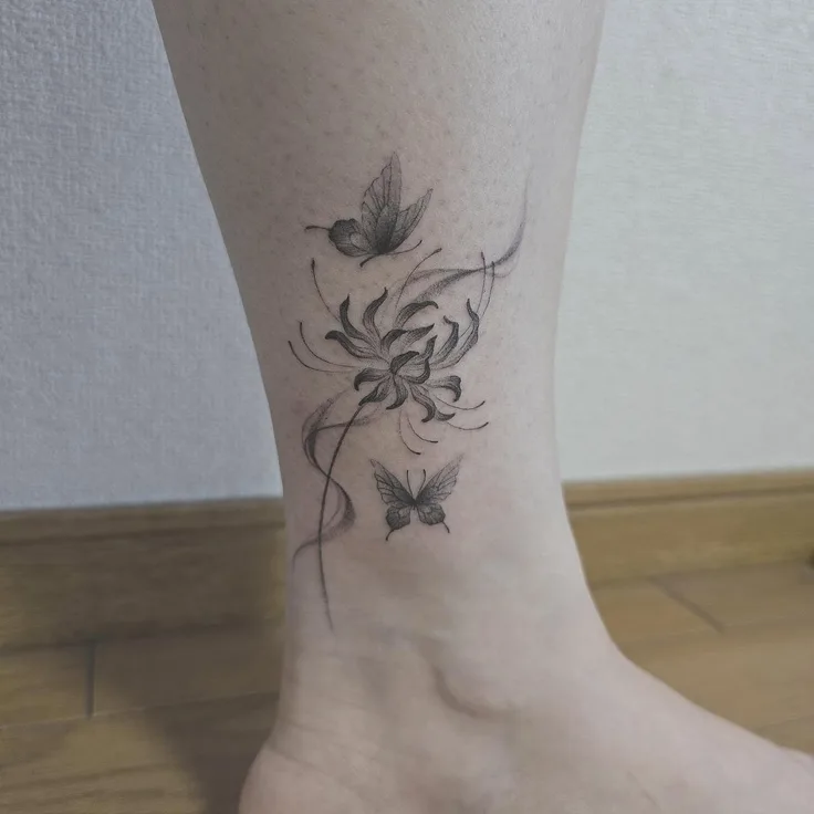 チューリップと蝶