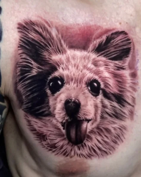 犬のタトゥー