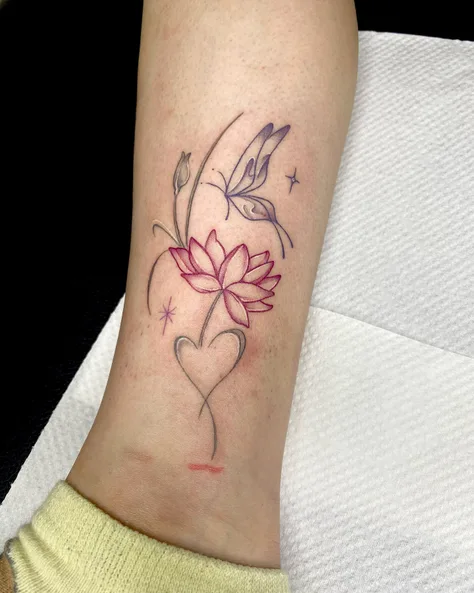 蝶と薔薇のタトゥー