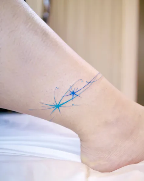발목을 두르는 빛과 오너먼트 . ݁₊ ✶. ݁ ˖ˎˊ˗