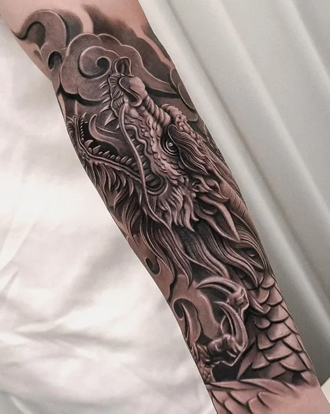 龍のタトゥー