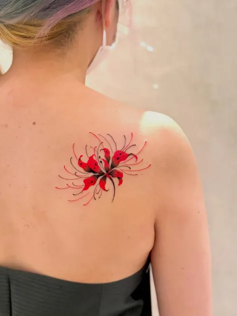 彼岸花のタトゥー