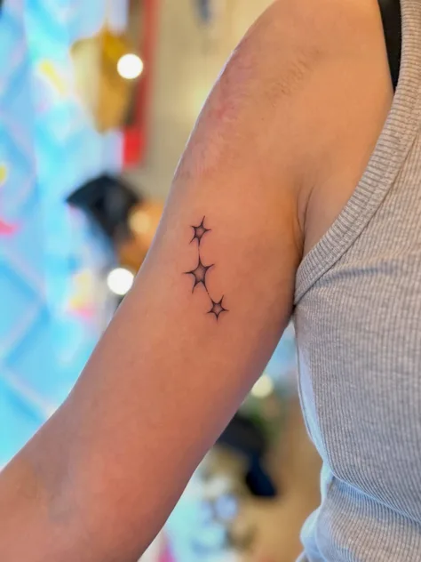 星のタトゥー
