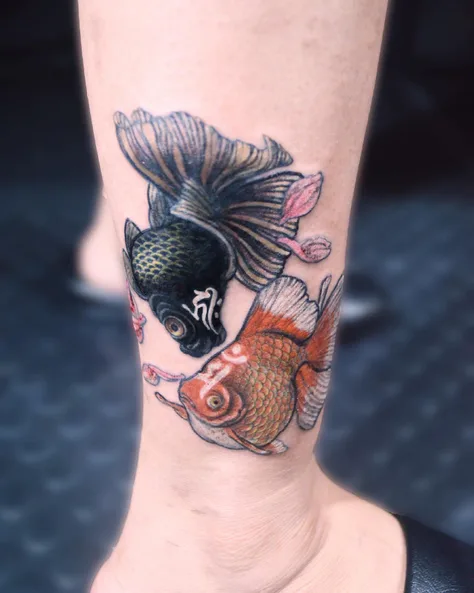 金魚の和彫り