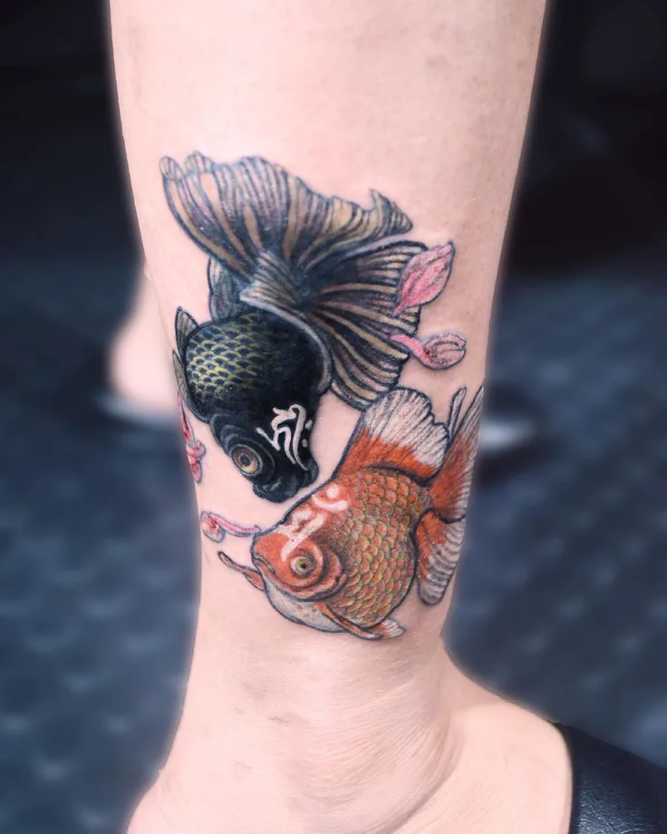 金魚の和彫り