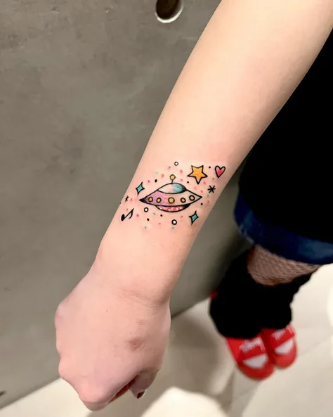 UFOとハート