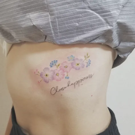 花のタトゥー