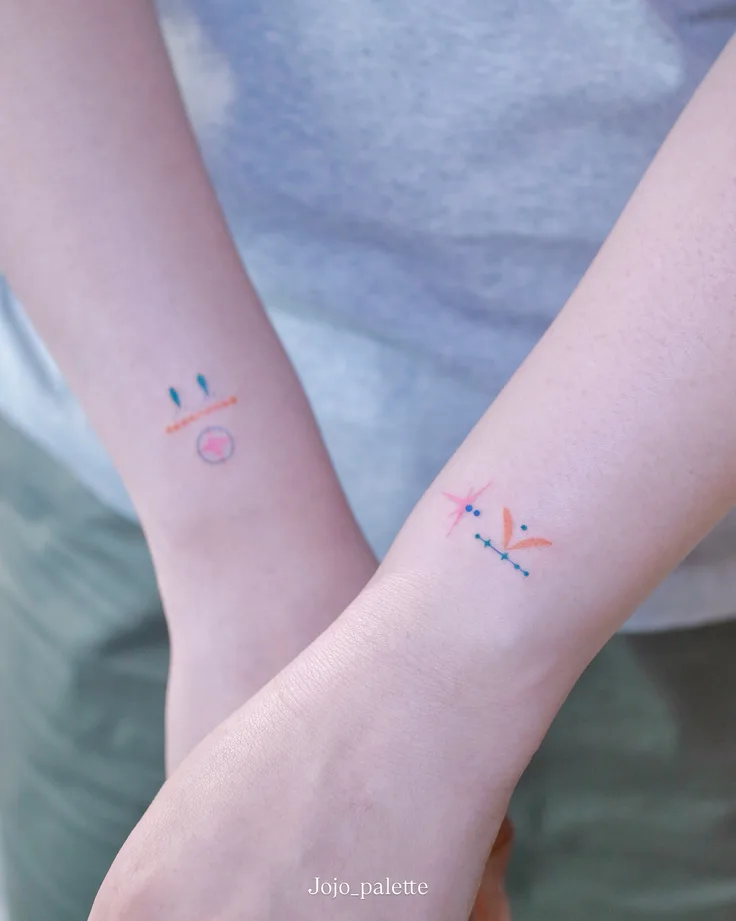 조조의 한글 레터링 오너먼트 타투 “자유”